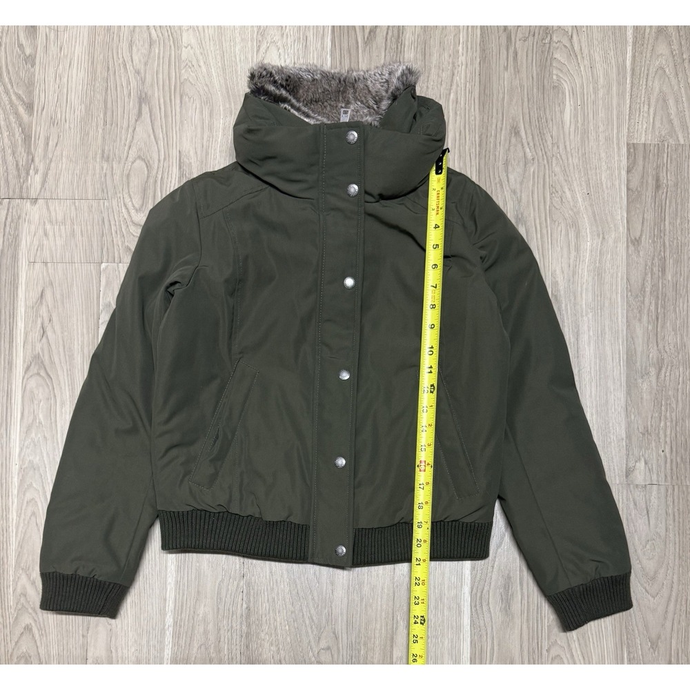 Levi's Women's XS Funnel Neck Jacket With Faux Fur Puff Bomber Olive Green